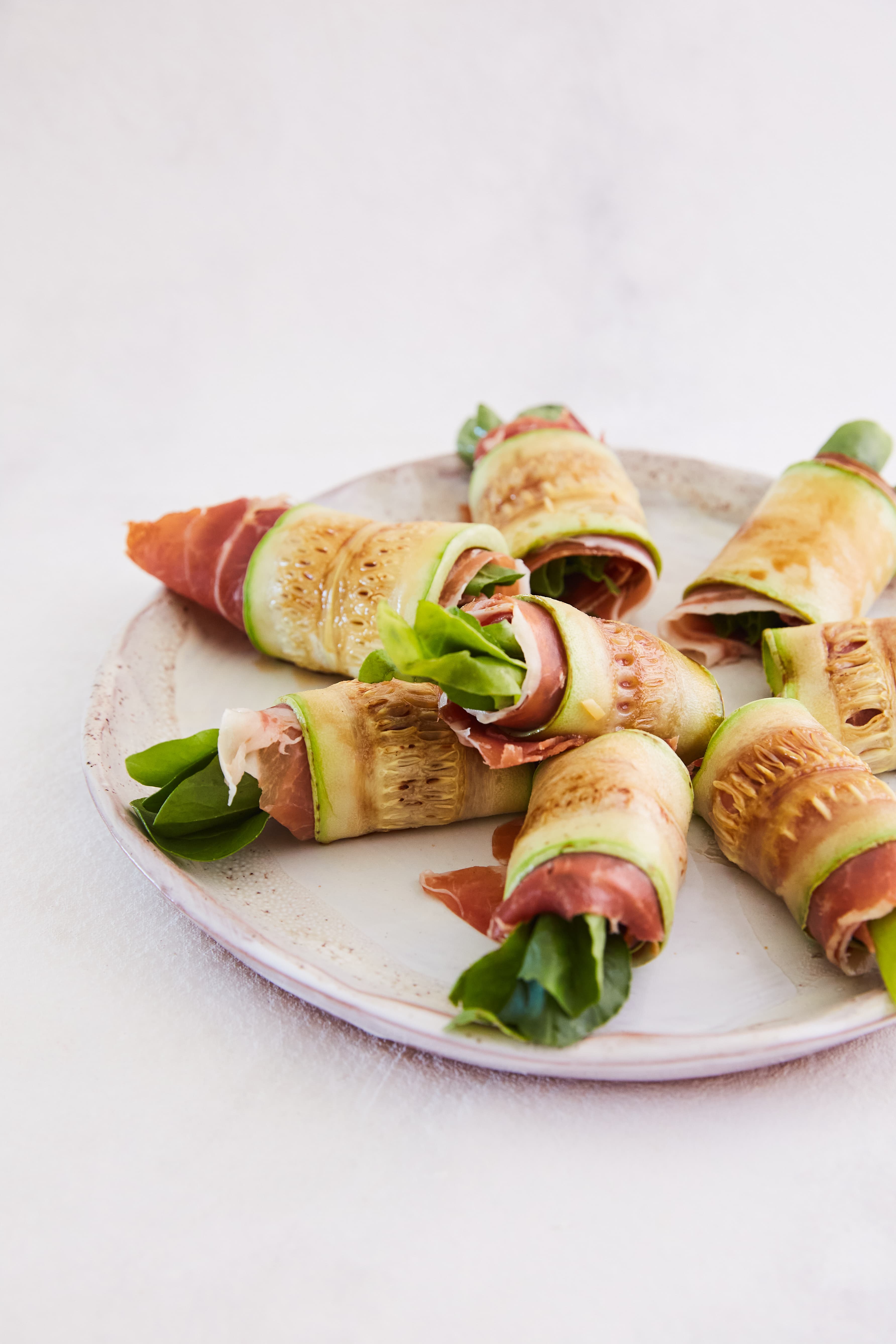 Rolls de Zucchini y Jamon crudo