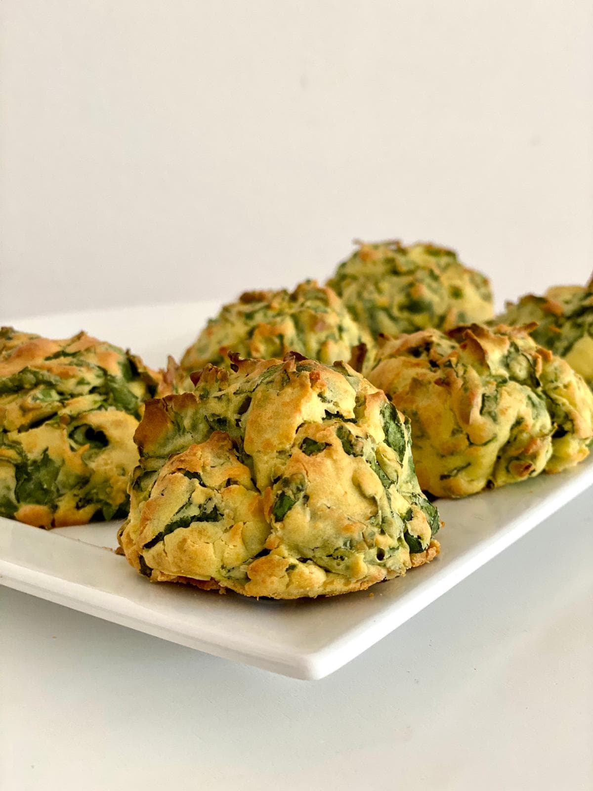 Buñuelos de espinaca al horno